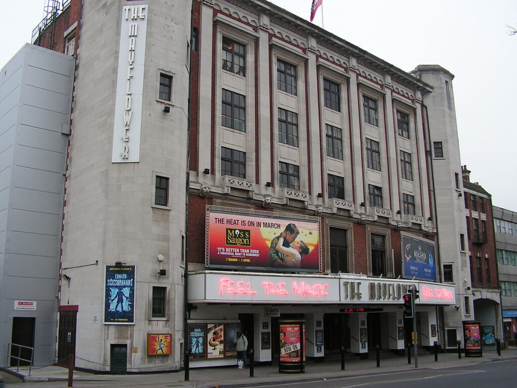 Mayflower-Theatre
